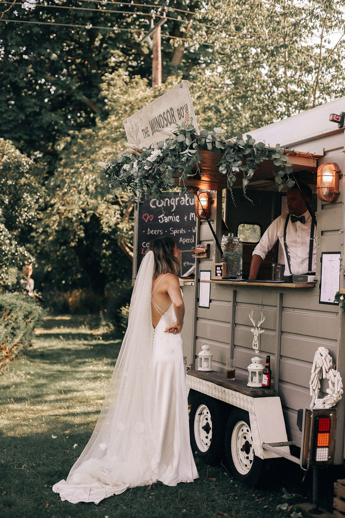 CATERING STREET FOOD BARS Rosie Hardy Photography